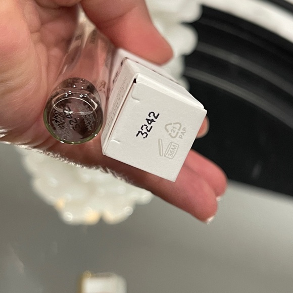 New Burberry Her 0.33 FL OZ - Picture 3 of 4